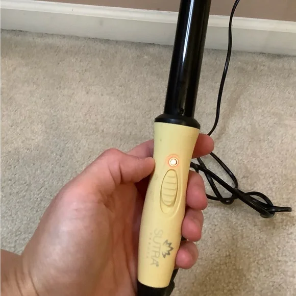 Sutra Hair Sutra Mini Ceramic Curling Iron Wand Travel Sized